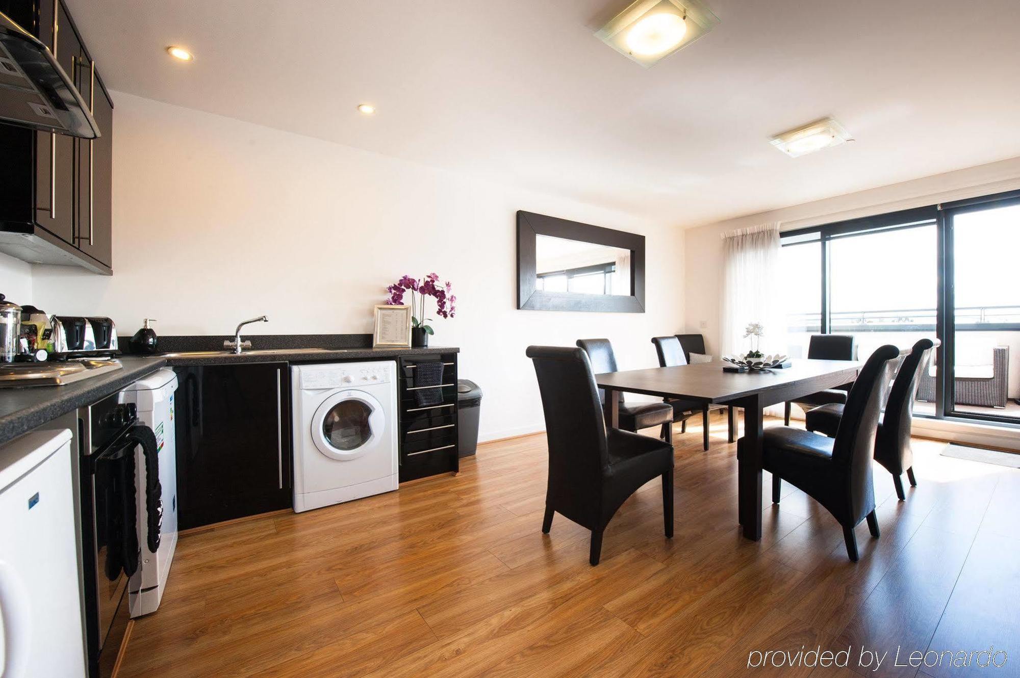 Dream Apartments Dundee Bagian luar foto